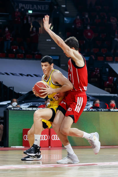 经验丰富的 经验丰富的